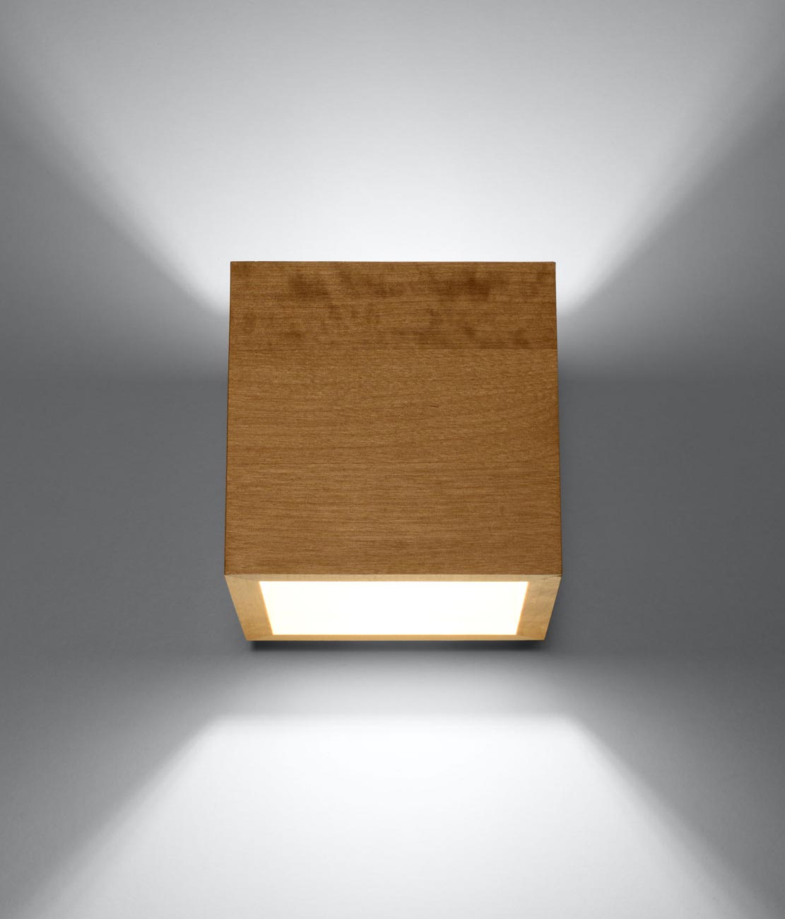 Wandleuchte aus Holz QUAD 2