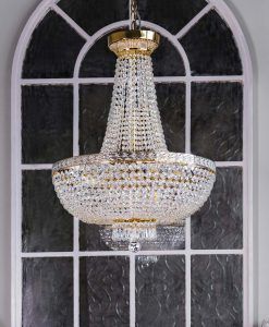 Gold und Kristall-Lampe 8 Lichter Ø 50 cm BELLA Umgebung