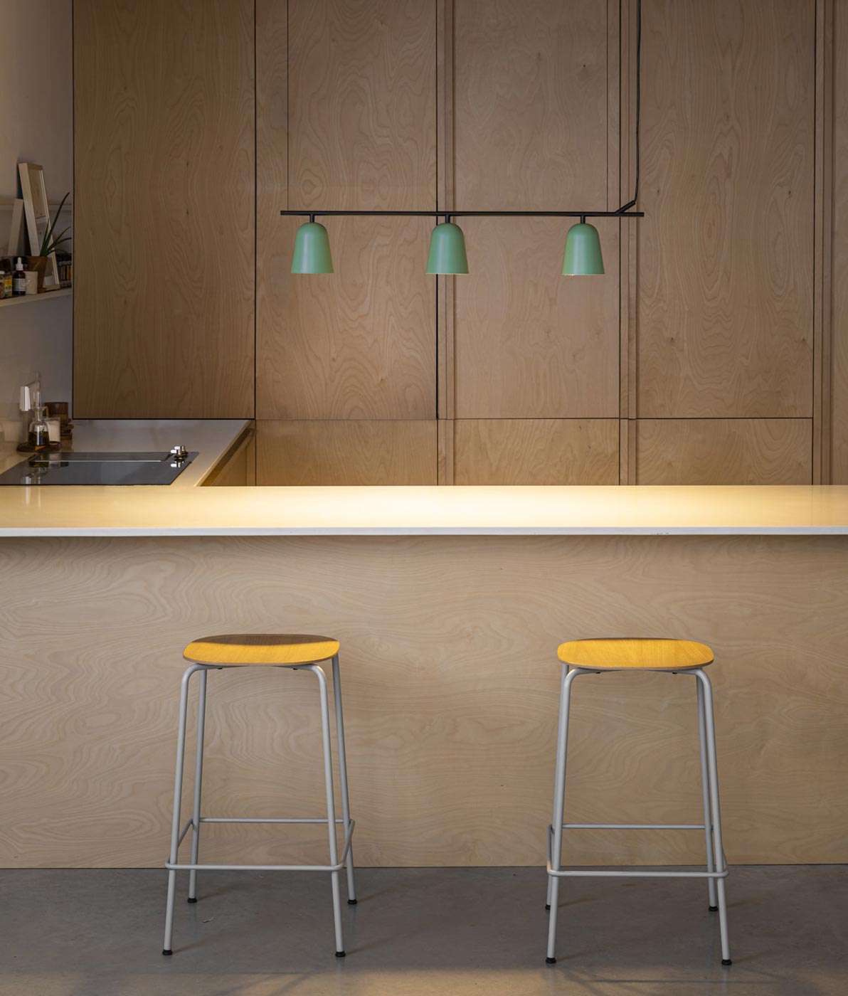 Lineare Lampe 3 grüne und schwarze Lichter STUDIO - Umgebung
