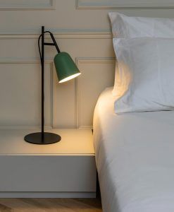 STUDIO grüne und schwarze Tischlampe - Umgebung