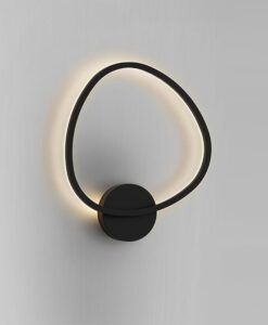 Mattschwarze Wandleuchte 40 cm OPALIS LED